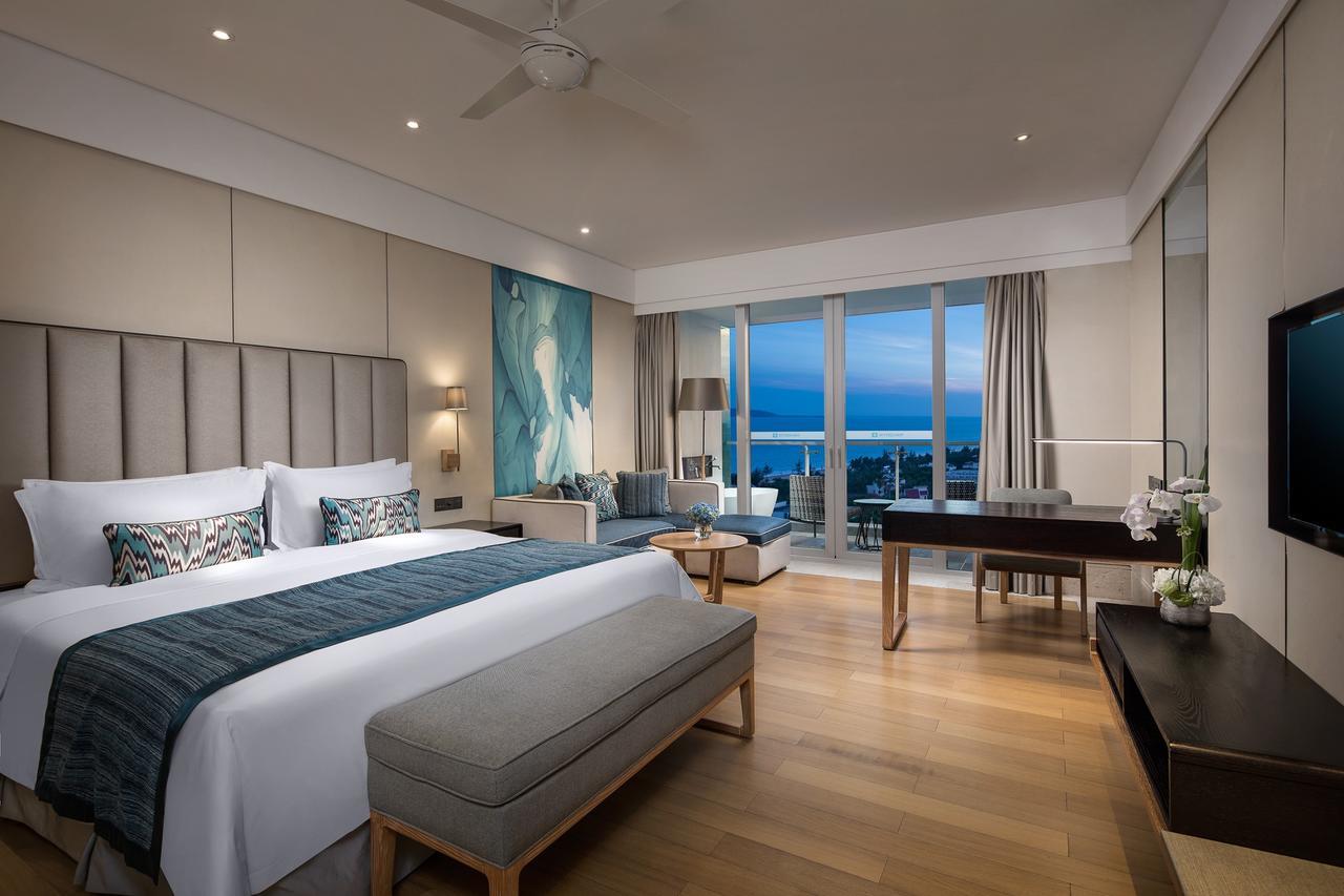 Отель Wyndham Sanya Bay Экстерьер фото