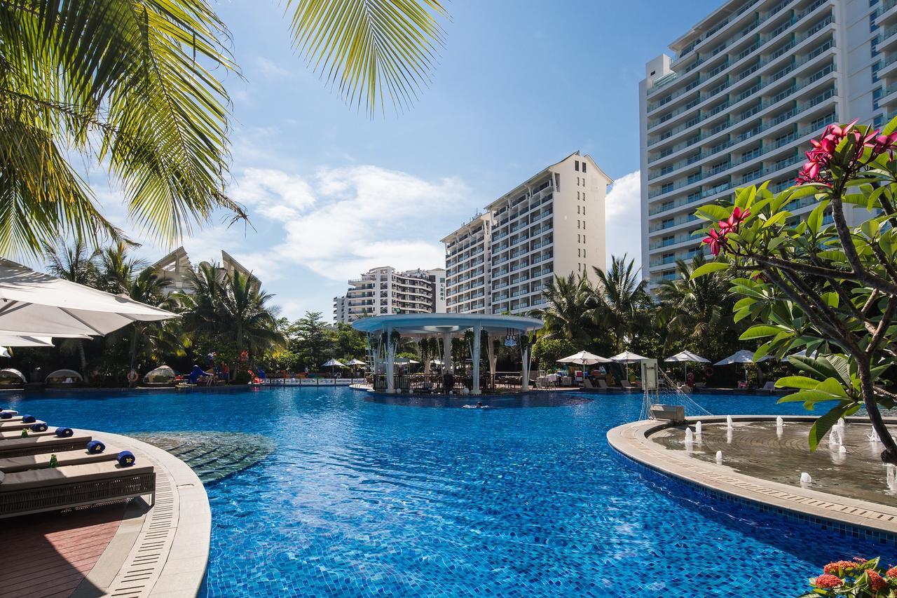 Отель Wyndham Sanya Bay Экстерьер фото